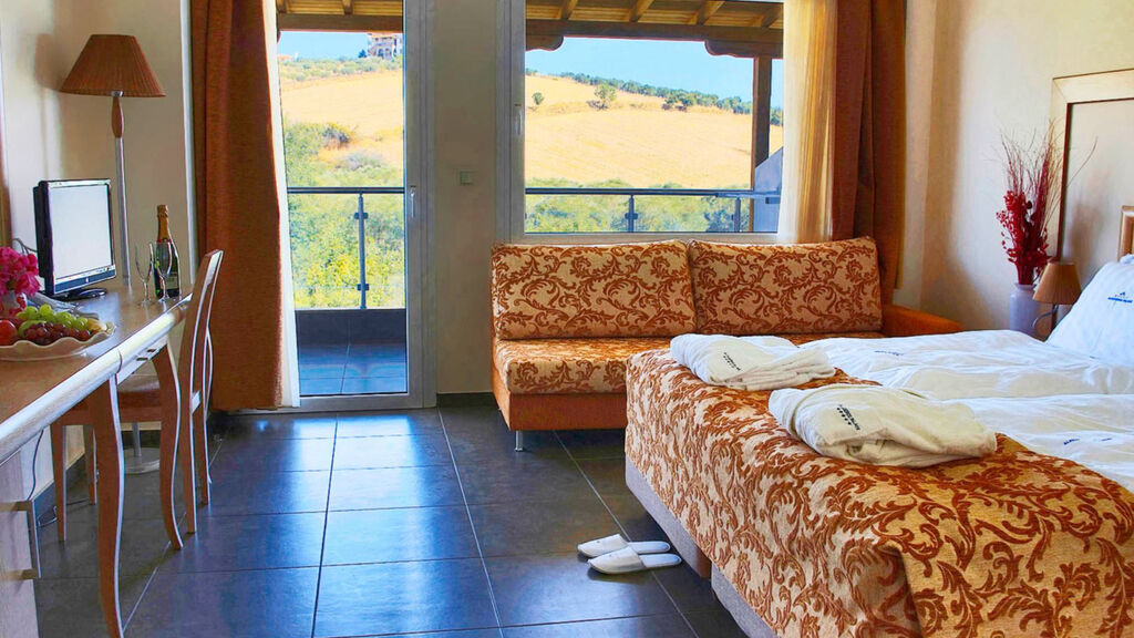 Alexandros Palace Hotel & Suites