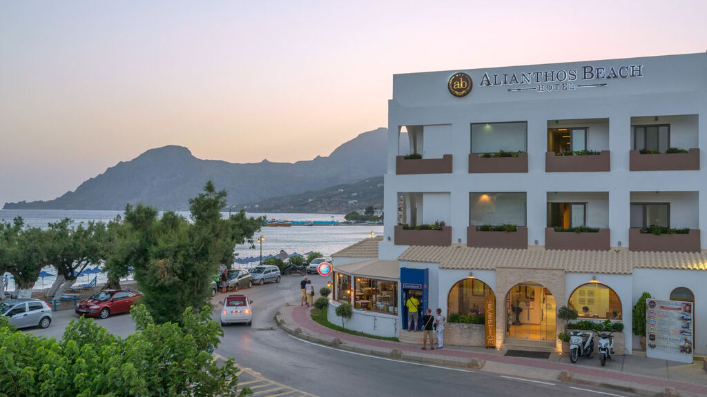 Alianthos Beach