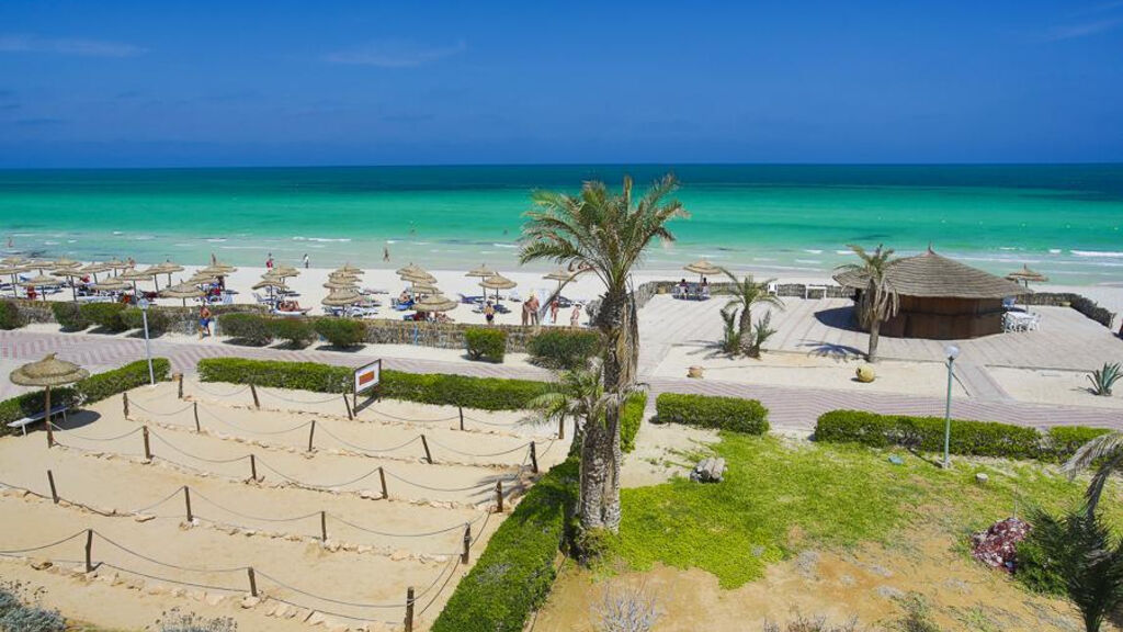 Aljazira Beach & Spa