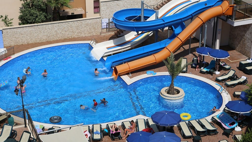 Almera Park Apart Hotel