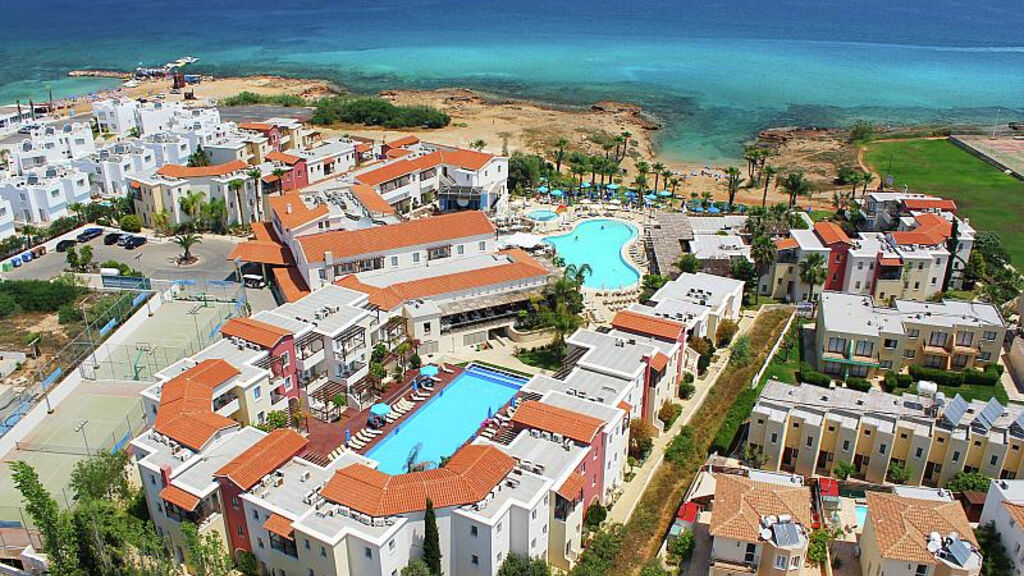 Funtazie klub Louis Althea Beach & Kalamies Luxury Villas