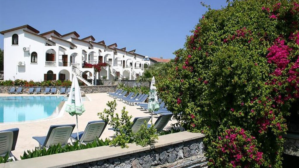 Altinkaya Holiday Resort