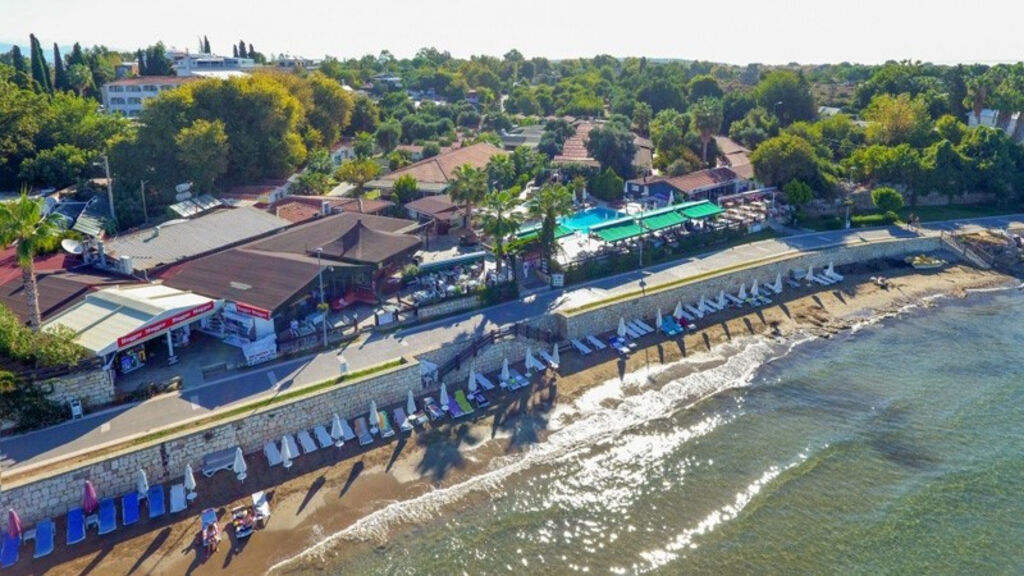 Altinkum Beach