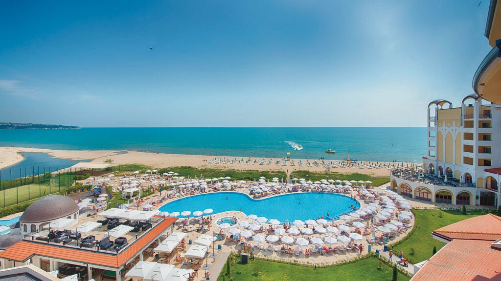 Alua Helios Bay