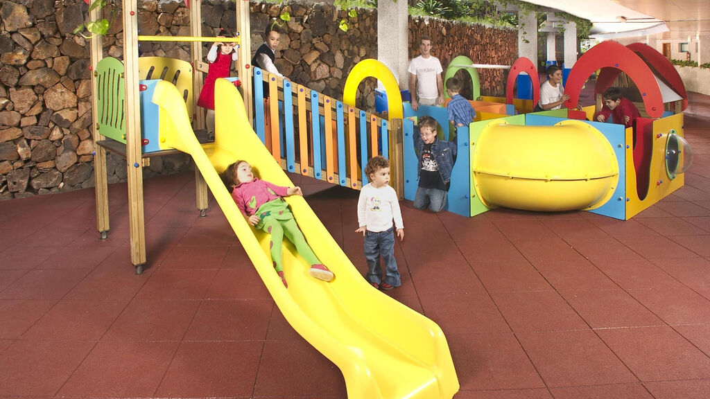 Alua Tenerife