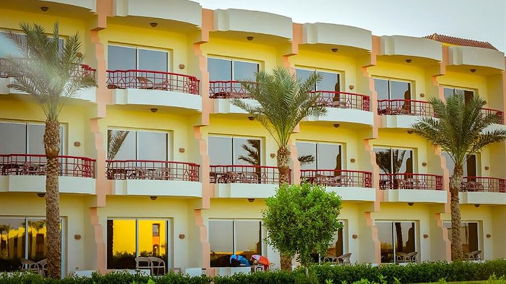 Amarina Queen Resort