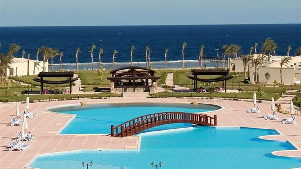 Amarina Queen Resort