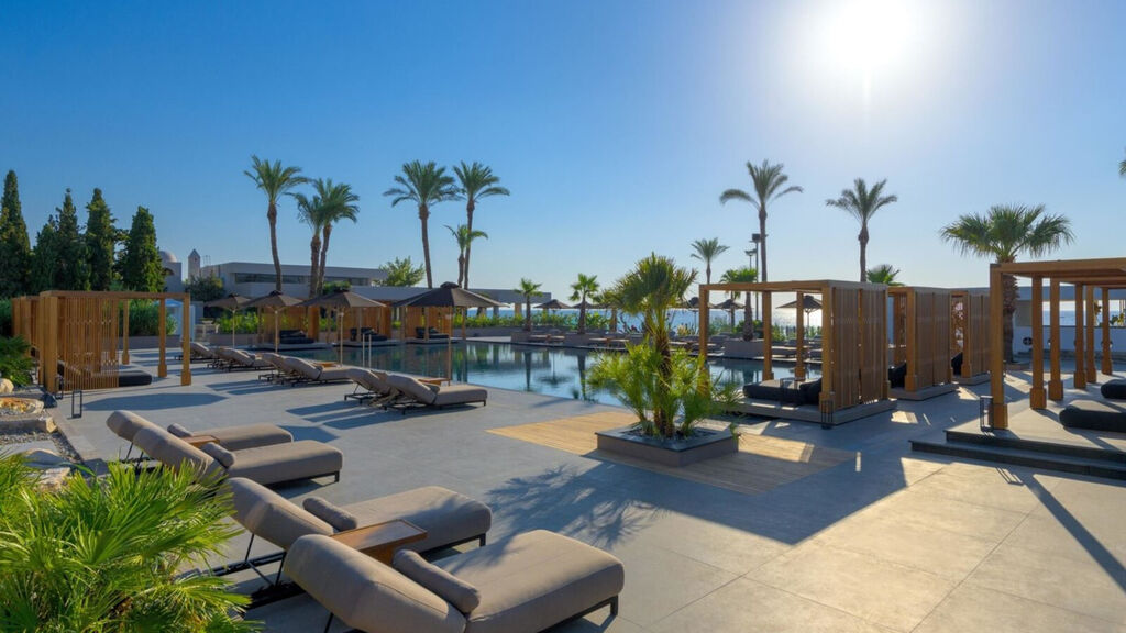 Ammades All-Suite Beach Hotel