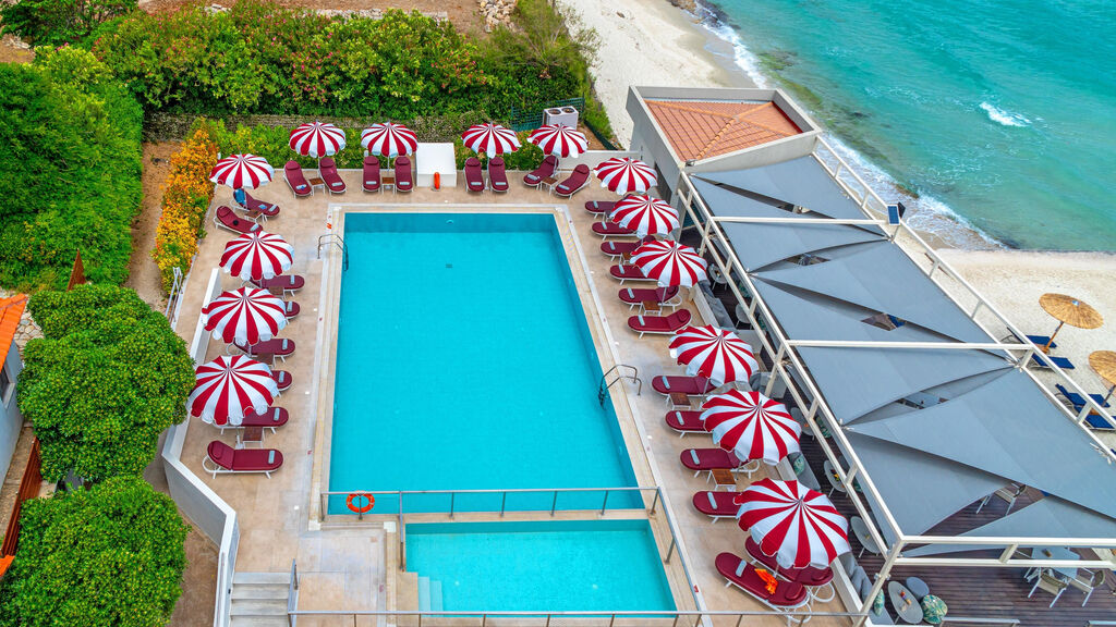 Ammon Zeus Luxury Beach