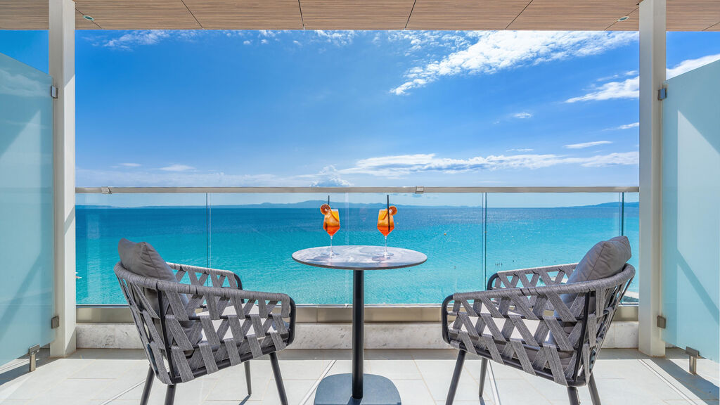 Ammon Zeus Luxury Beach