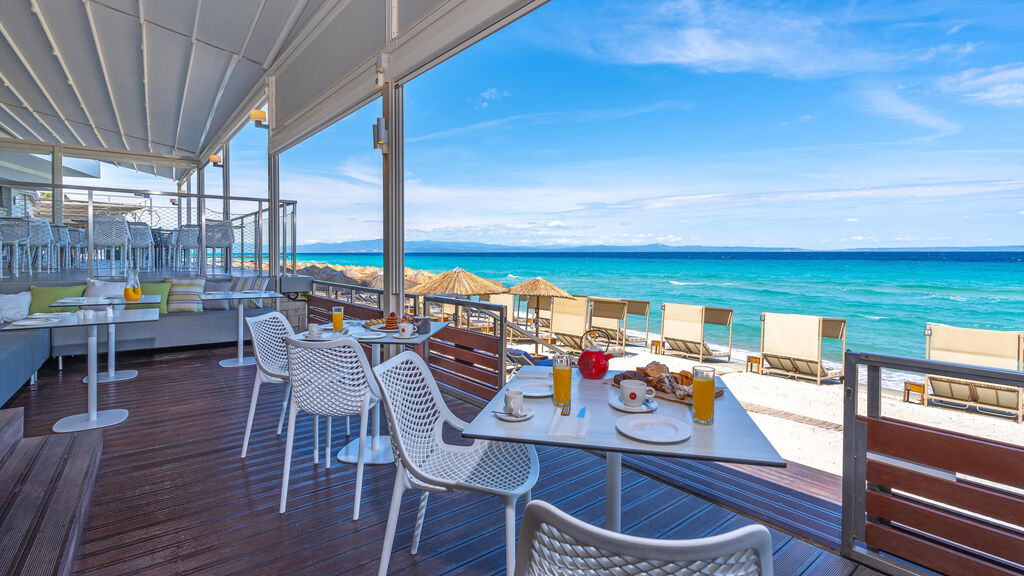 Ammon Zeus Luxury Beach