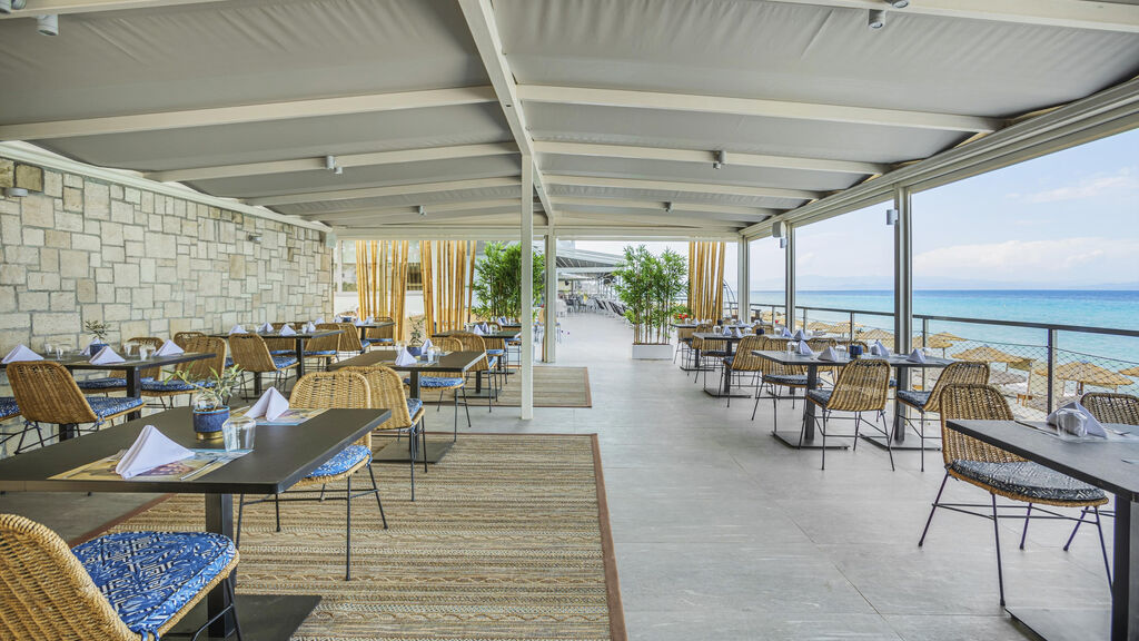 Ammon Zeus Luxury Beach