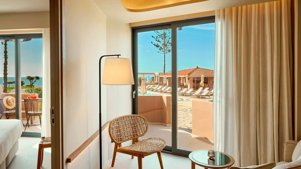 Ammos Luxury Resort