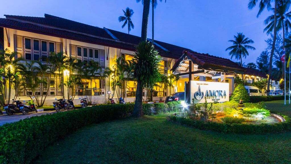 Amora Beach Resort