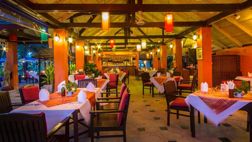 Amora Beach Resort