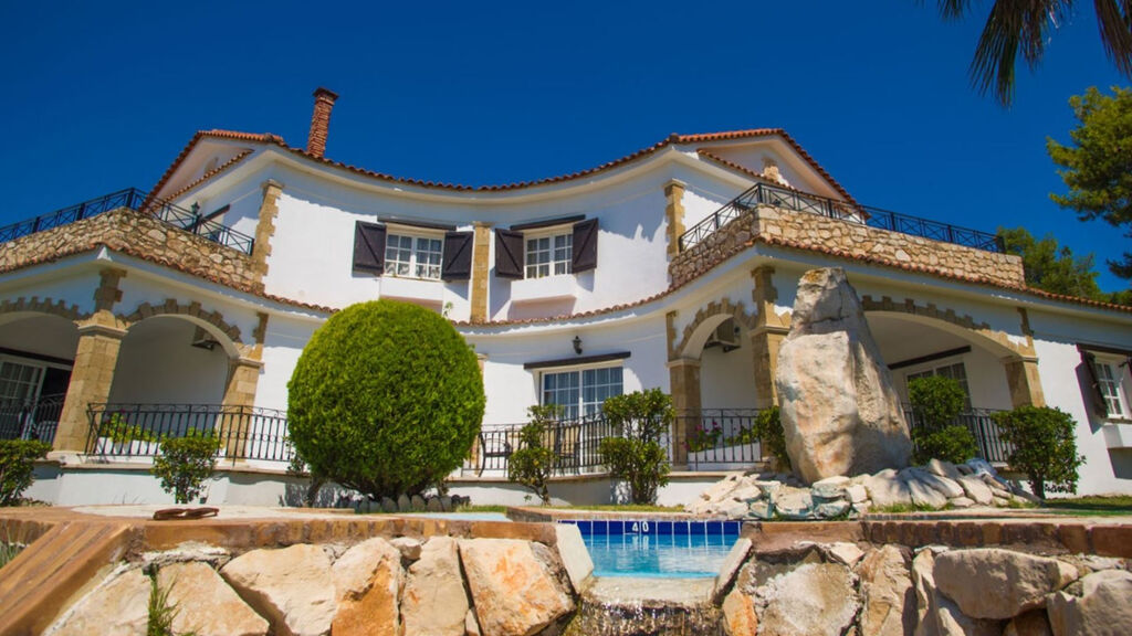 Anagenessis Village Hotel