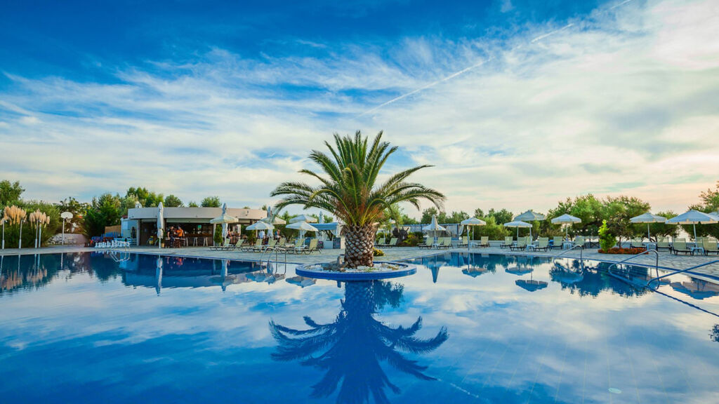 Anastasia Resort & Spa