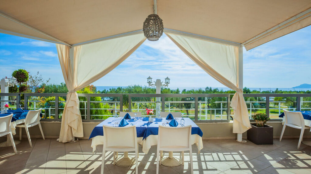 Anastasia Resort & Spa
