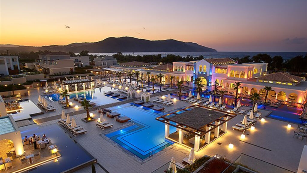 Anemos Luxury Grand Resort