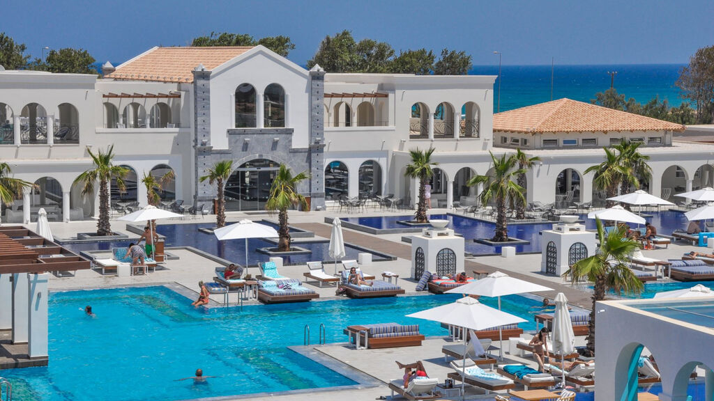 Anemos Luxury Grand Resort Hotel