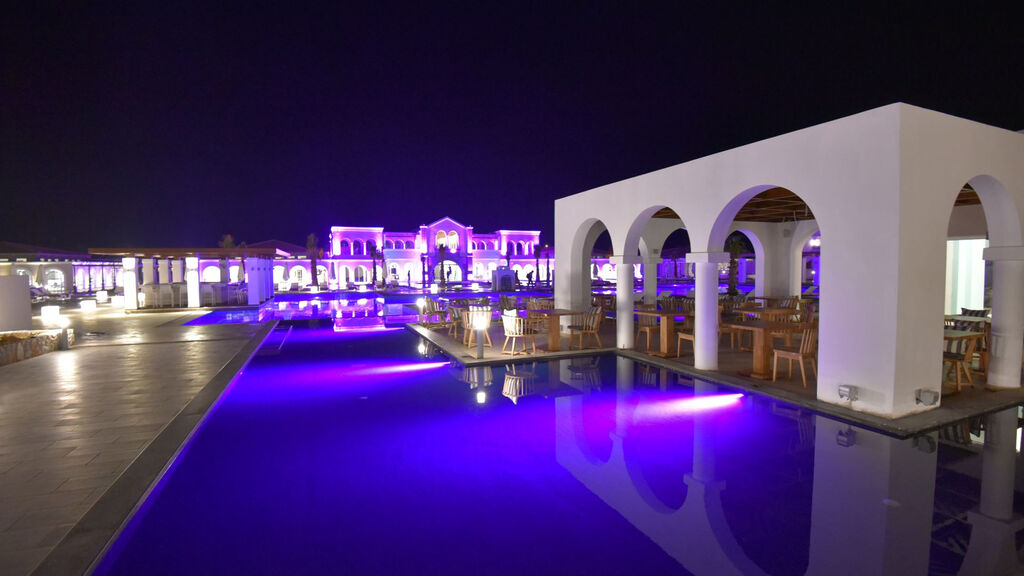 Anemos Luxury Grand Resort Hotel