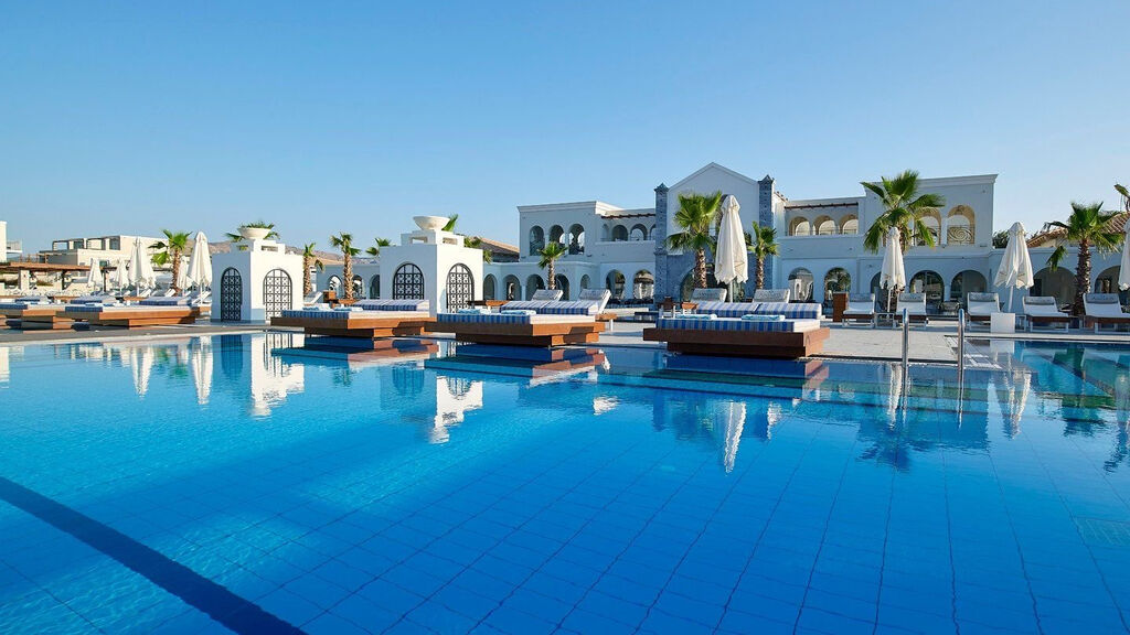 Anemos Luxury Grand Resort