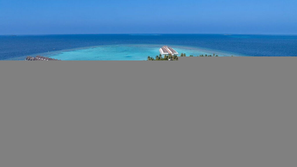 Angaga Island Resort & Spa