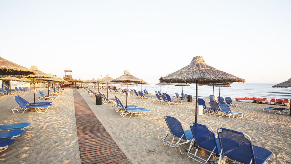 Anissa Beach Village