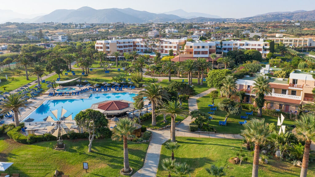 Anissa Beach Village