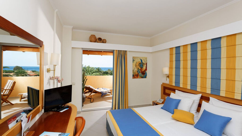 Anissa Beach Village