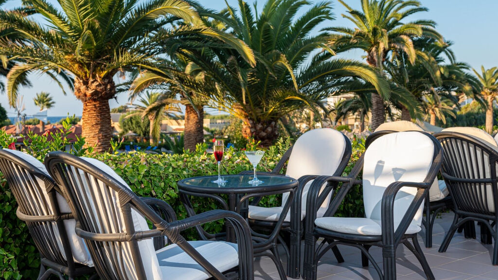 Anissa Beach Village