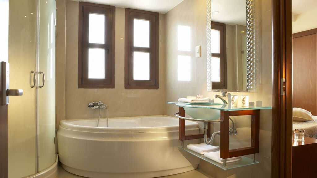 Anthemus Sea And Beach Hotel Spa