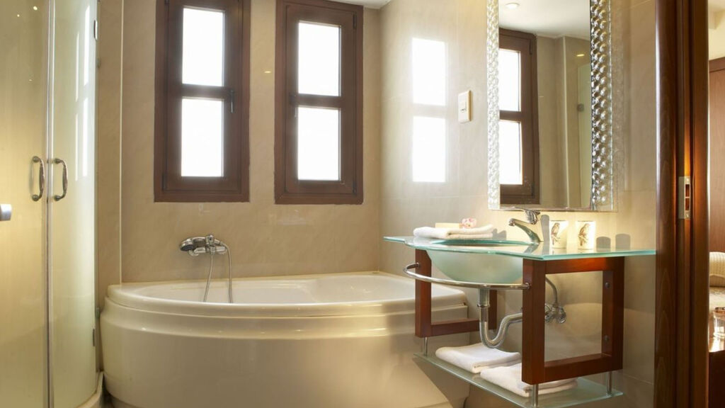 Anthemus Sea And Beach Hotel Spa