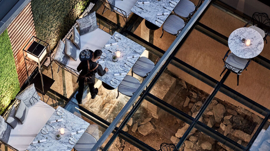 Antigon Urban Chic Hotel