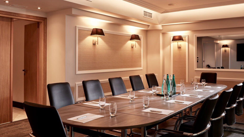 Antigon Urban Chic Hotel