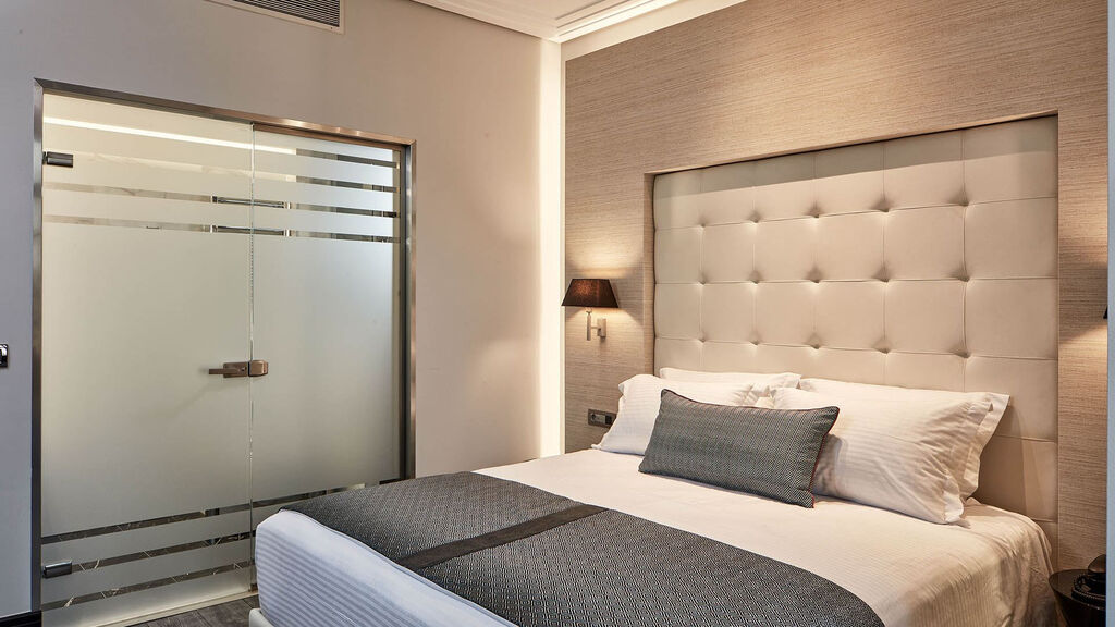 Antigon Urban Chic Hotel