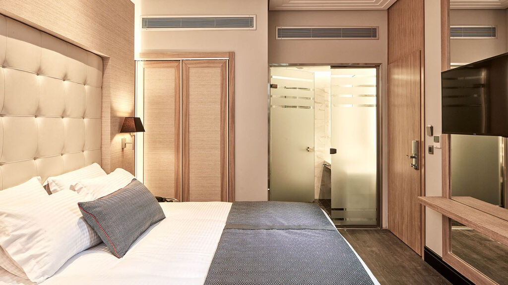 Antigon Urban Chic Hotel