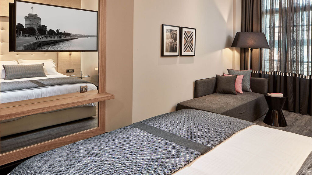 Antigon Urban Chic Hotel