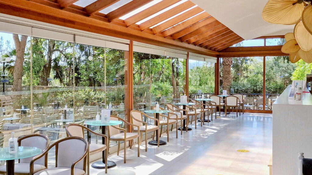 Apollonia Beach Resort & Spa