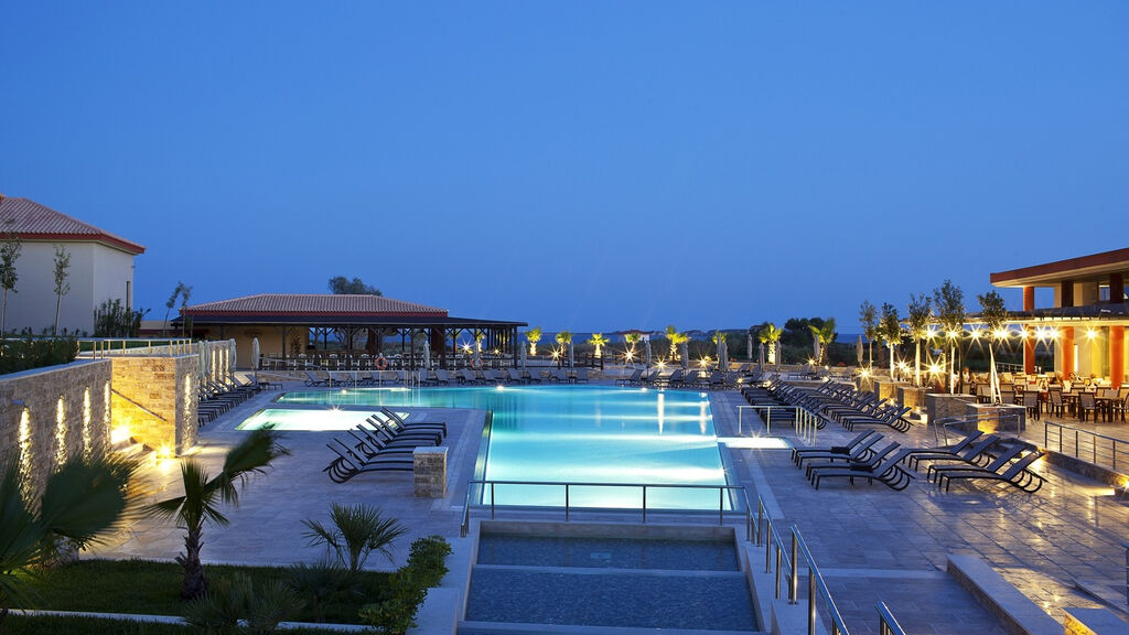 Apollonion Asterias Resort & Spa