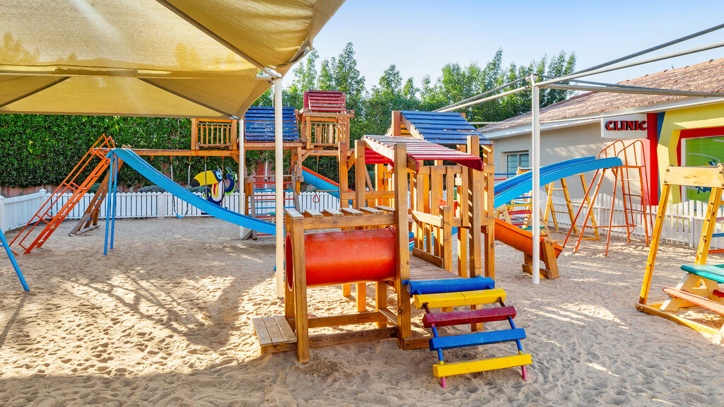 Aqua Blue Resort