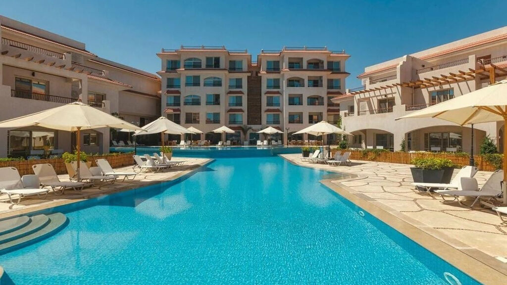 Aqua Heneish Beach Resort
