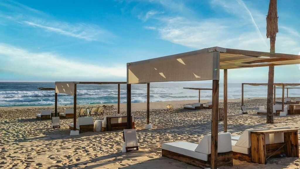 Aqua Heneish Beach Resort