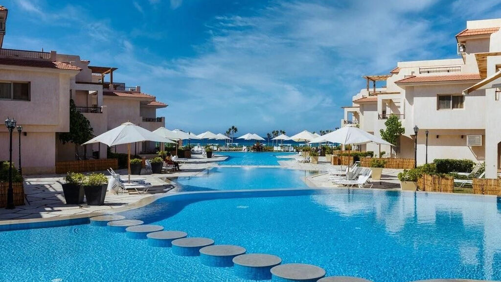 Aqua Heneish Beach Resort