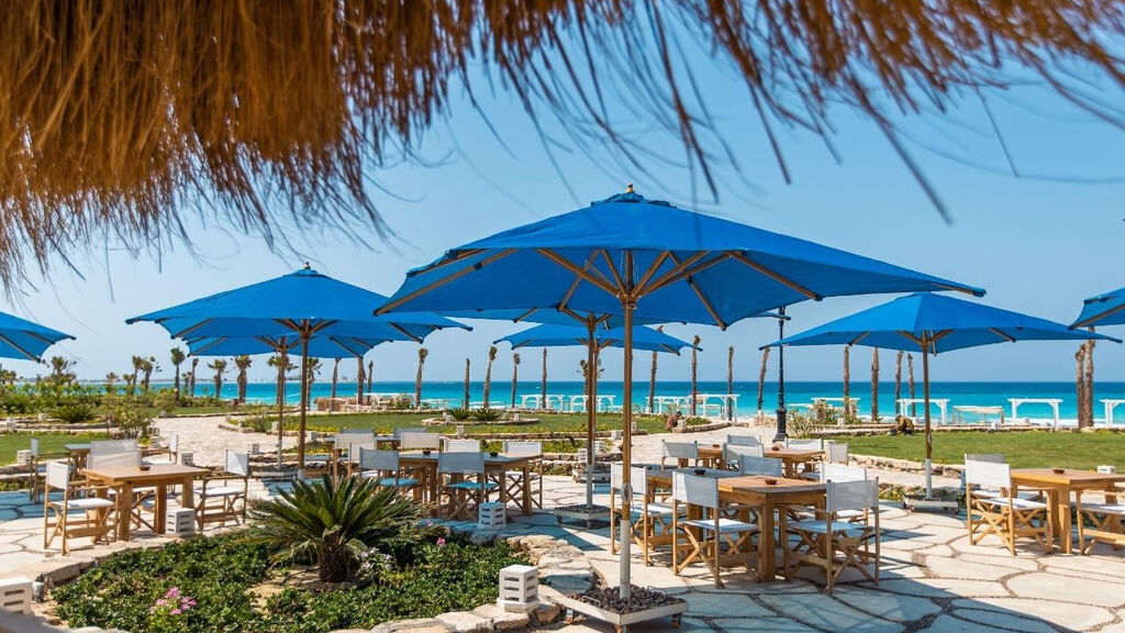 Aqua Heneish Beach Resort
