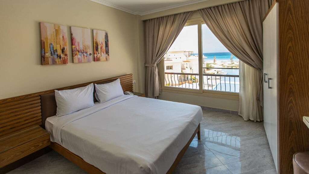 Aqua Heneish Beach Resort