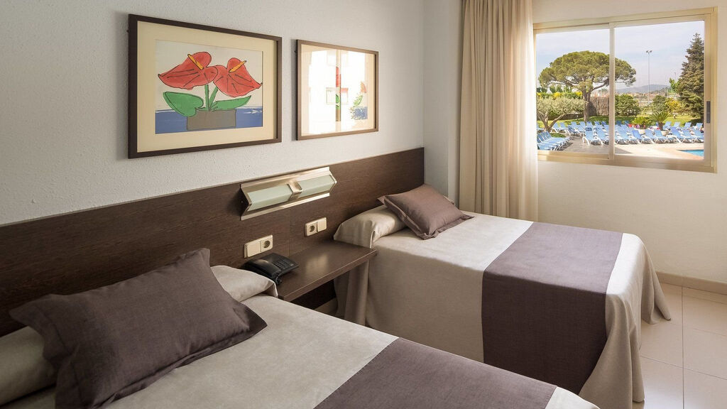 Aqua Hotel The Breeze