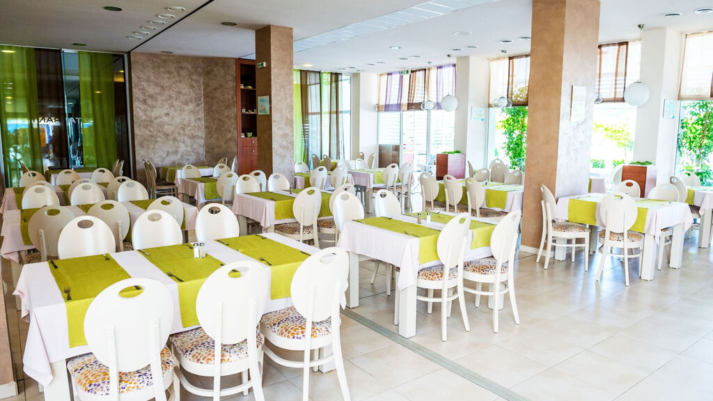 Aqua Nevis Clubhotel