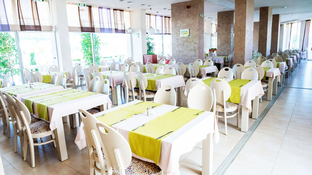 Aqua Nevis Clubhotel