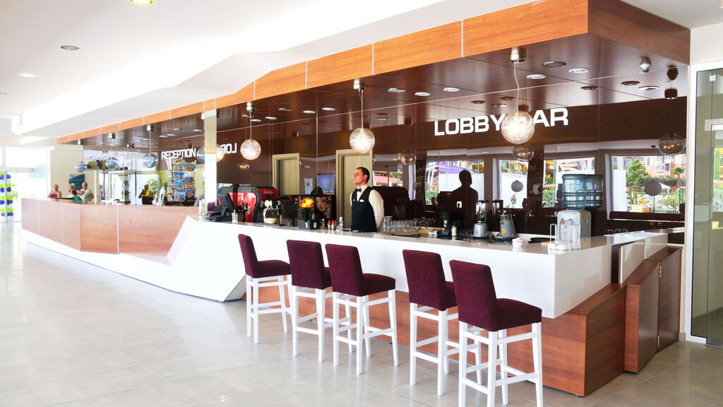 Aqua Nevis Clubhotel